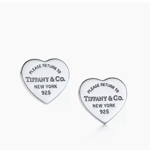 Return to Tiffany Heart Tag Stud Earrings in Silver, Mini